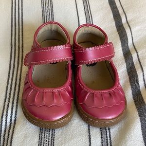 Livie & Luca Shoes Size 5